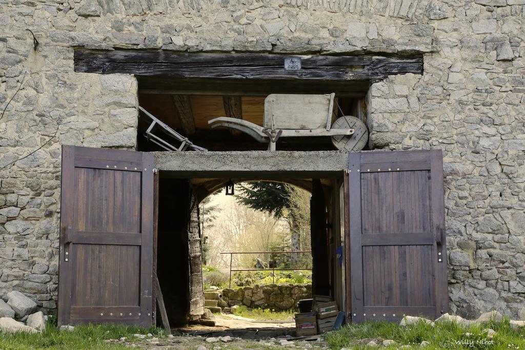 Saint-Germain-l'HermDomaine Le Sauzet住宿加早餐旅馆 外观 照片